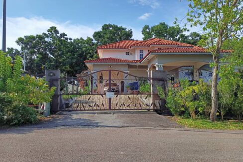 ejen rumah bukit katil