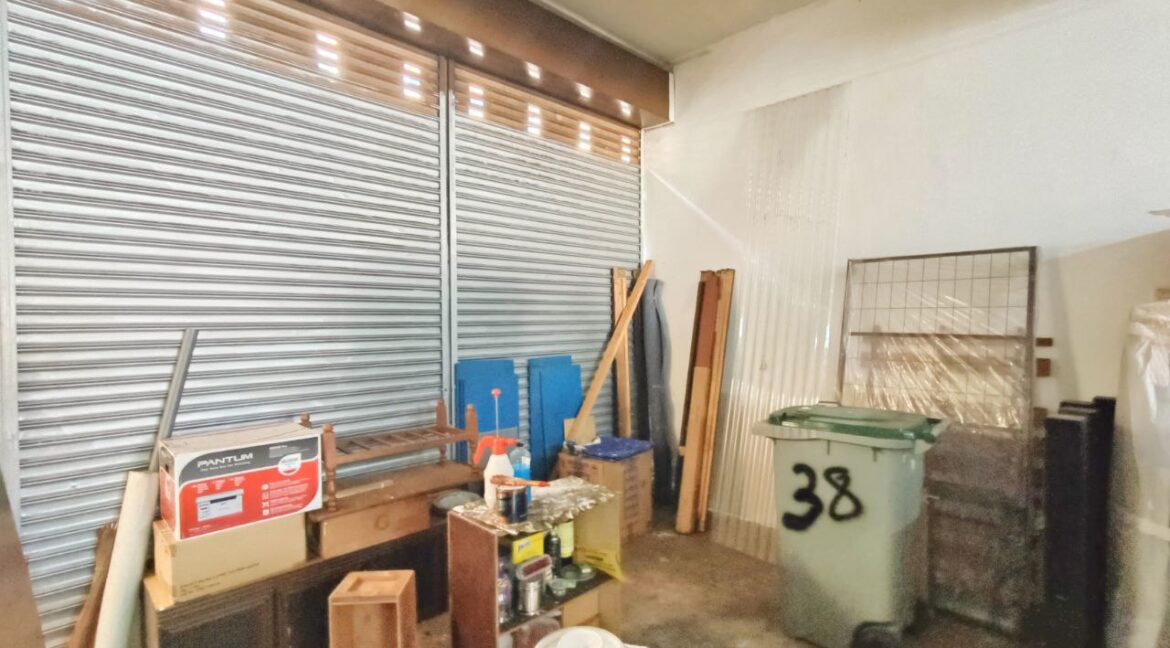 ejen hartanah batu berendam - (7)