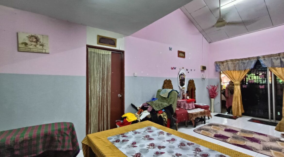 ejen hartanah batu berendam melaka - (2)