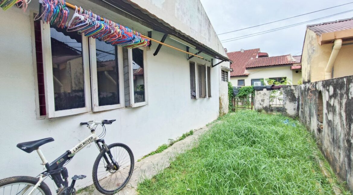 ejen hartanah batu berendam melaka - (6)