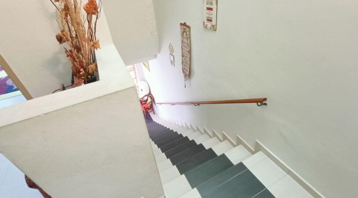 ejen hartanah krubong - (5)