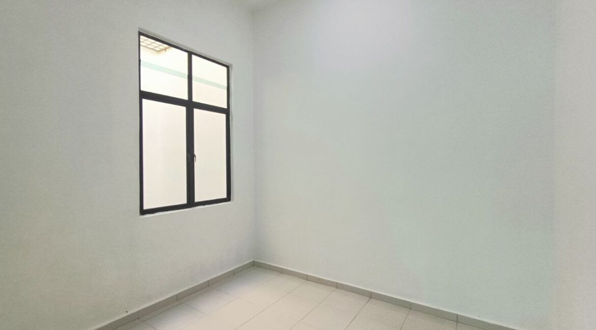 ejen hartanah telok mas melaka - (1)