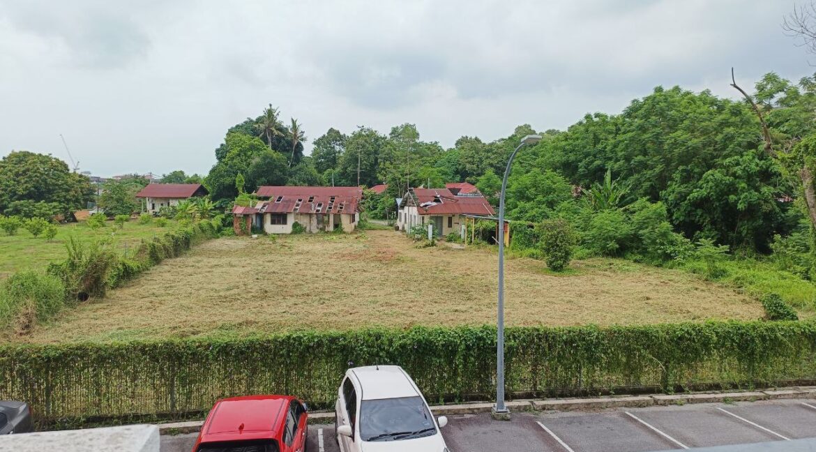 ejen tanah melaka - (2)